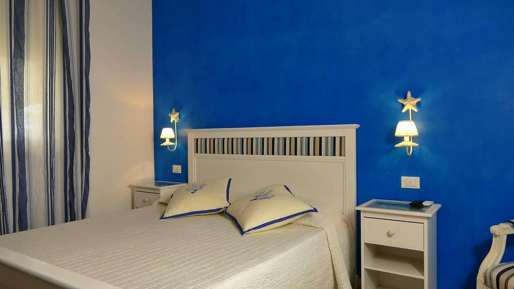 Bed & Breakfast Venezia Marina Di Carrara Oda fotoğraf
