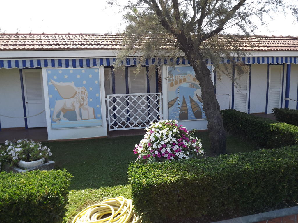 Bed & Breakfast Venezia Marina Di Carrara Dış mekan fotoğraf
