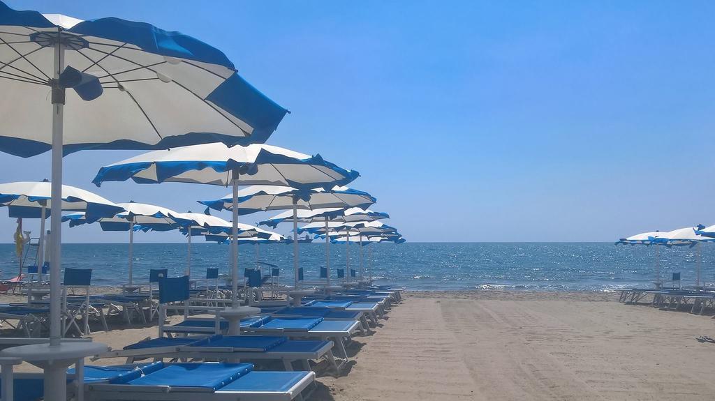 Bed & Breakfast Venezia Marina Di Carrara Dış mekan fotoğraf